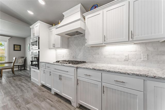 1803 Tull Drive, Pea Ridge, AR 72751