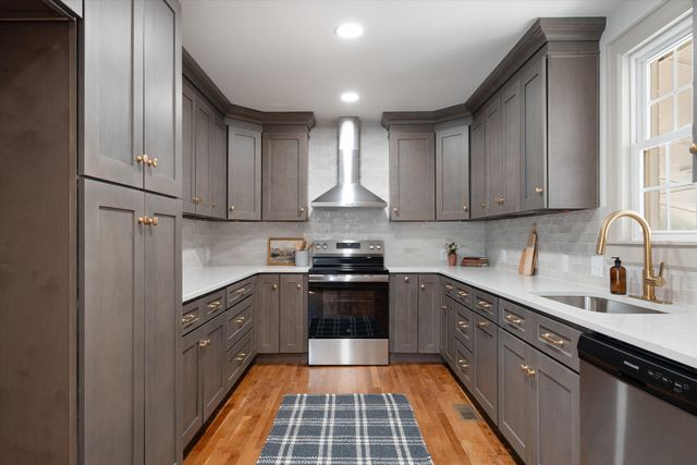 2408 Inga St, Nashville, TN 37206