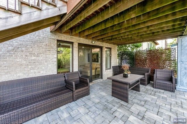 1138 Abbott Boulevard, Fort Lee, NJ 07024