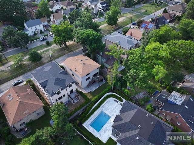 1138 Abbott Boulevard, Fort Lee, NJ 07024