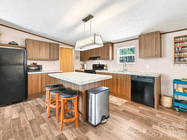 3509 Gabriels Creek Road, Mars Hill, NC 28754