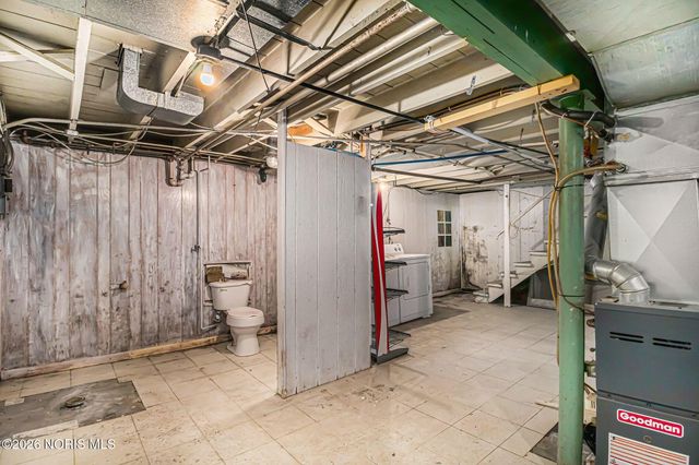 933 Wright Avenue, Toledo, OH 43609