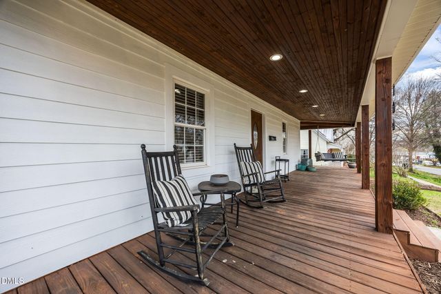 106 W Graham Street, Mebane, NC 27302