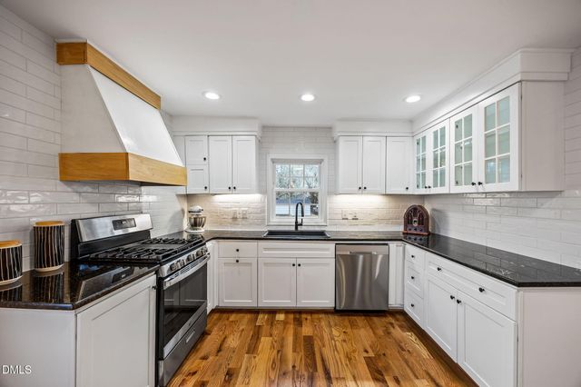 106 W Graham Street, Mebane, NC 27302