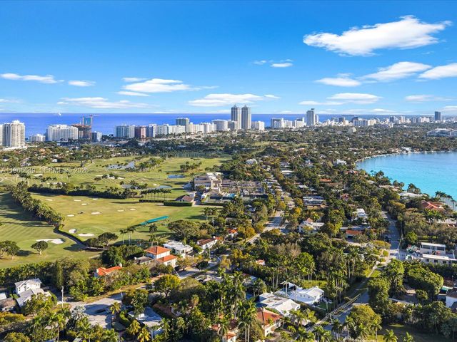 5838 Alton Rd, Miami Beach, FL 33140