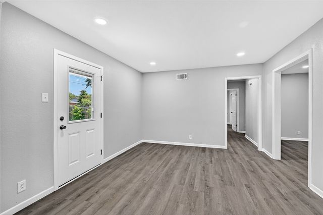 1809 W Birge, Sherman, TX 75092