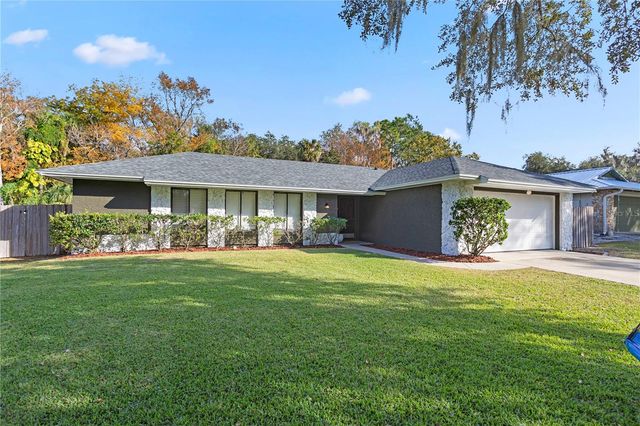 30 SWEETWATER CREEK CIRCLE, Oviedo, FL 32765