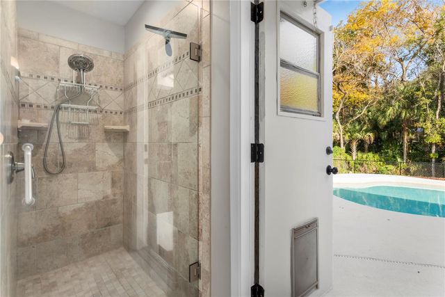 30 SWEETWATER CREEK CIRCLE, Oviedo, FL 32765