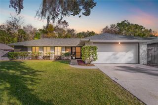 30 SWEETWATER CREEK CIRCLE, Oviedo, FL 32765