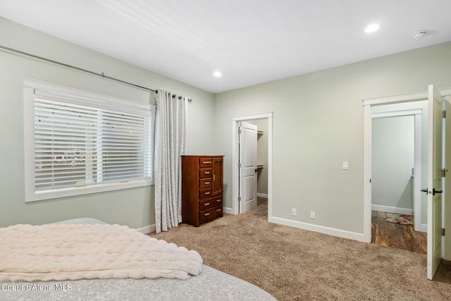 910 E Saint Maries AVE, Coeur D'alene, ID 83814