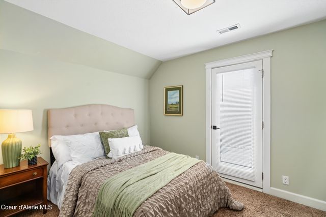910 E Saint Maries AVE, Coeur D'alene, ID 83814
