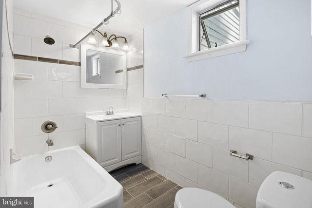 13 RODNEY RD, Bryn Mawr, PA 19010