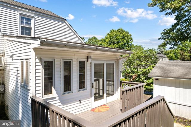 13 RODNEY RD, Bryn Mawr, PA 19010