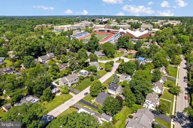 13 RODNEY RD, Bryn Mawr, PA 19010