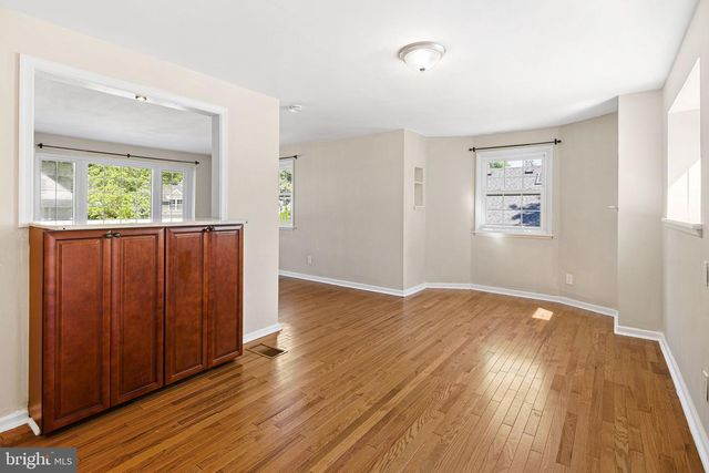 13 RODNEY RD, Bryn Mawr, PA 19010