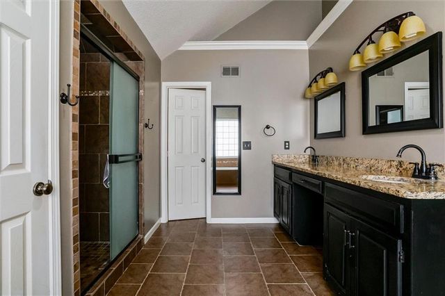 12988 S Hagan Street, Olathe, KS 66062