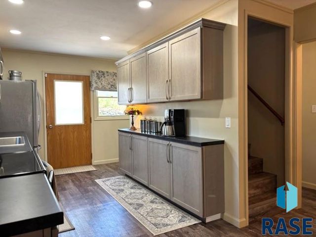 114 N Maple Ave Avenue, Pierre, SD 57501