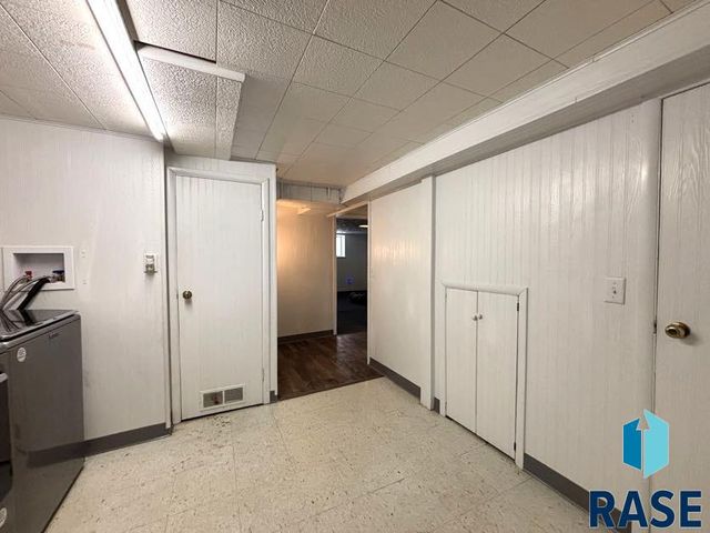 114 N Maple Ave Avenue, Pierre, SD 57501