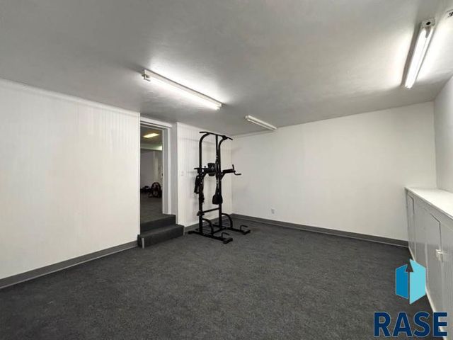 114 N Maple Ave Avenue, Pierre, SD 57501