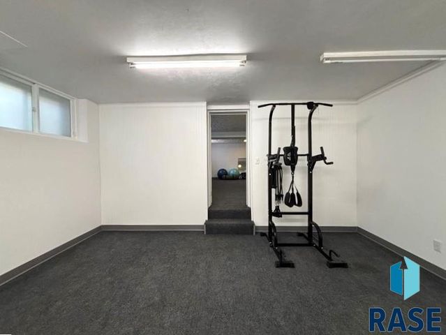 114 N Maple Ave Avenue, Pierre, SD 57501