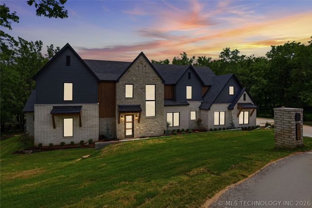 28334 E 71st Place, Broken Arrow, OK 74014