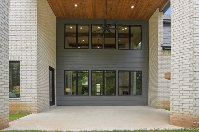 28334 E 71st Place, Broken Arrow, OK 74014