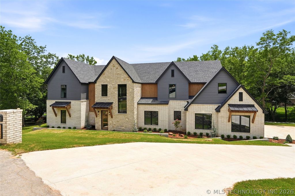28334 E 71st Place, Broken Arrow, OK 74014