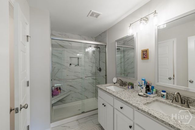 15 Richmond Drive, Statham, GA 30666
