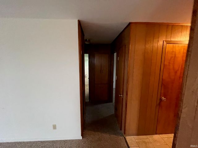 207 Gilliam Drive, Warsaw, IN 46580