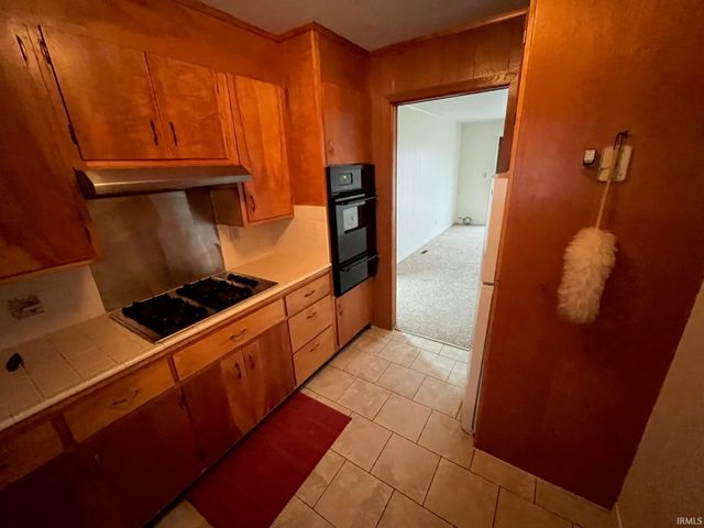 207 Gilliam Drive, Warsaw, IN 46580