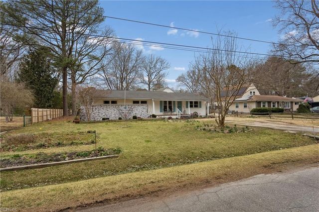 3612 Moore RD, Portsmouth, VA 23703