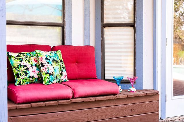 8410 Oak Fence, San Antonio, TX 78251