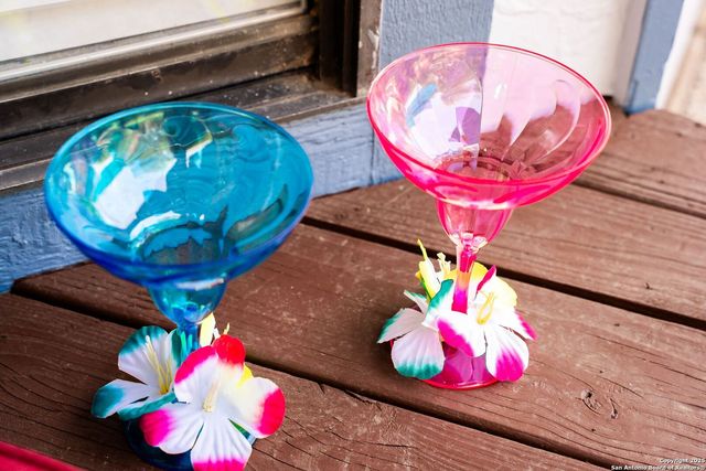 8410 Oak Fence, San Antonio, TX 78251