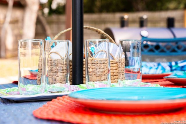 8410 Oak Fence, San Antonio, TX 78251