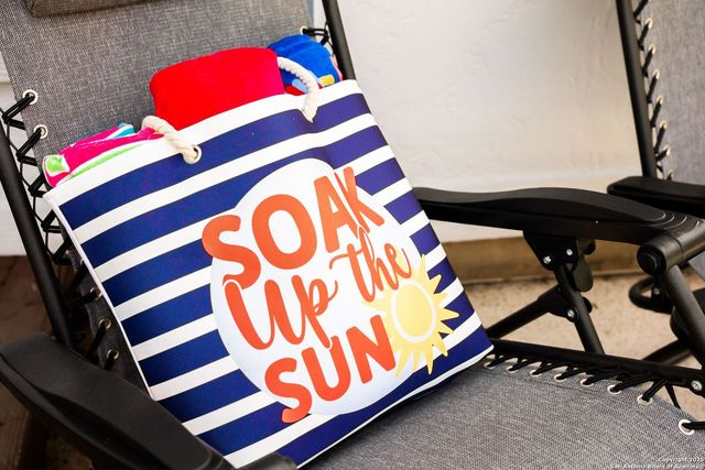 8410 Oak Fence, San Antonio, TX 78251