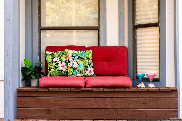 8410 Oak Fence, San Antonio, TX 78251