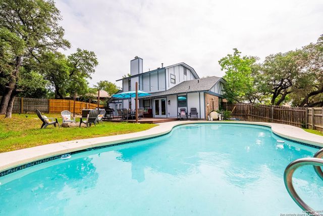 8410 Oak Fence, San Antonio, TX 78251