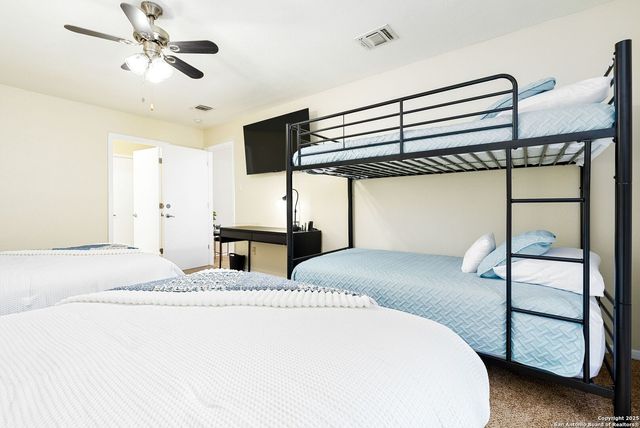 8410 Oak Fence, San Antonio, TX 78251