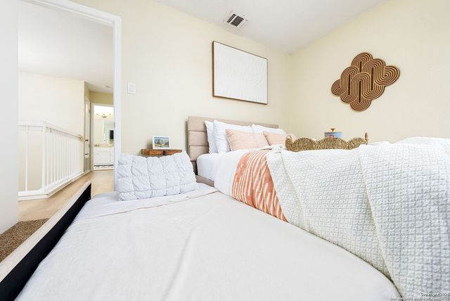 8410 Oak Fence, San Antonio, TX 78251