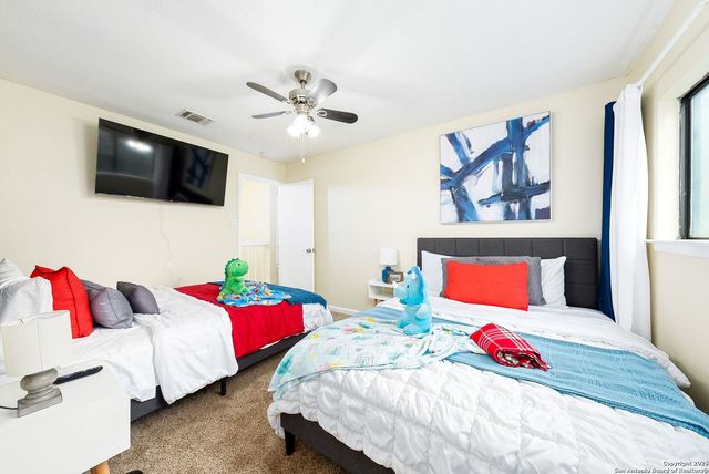 8410 Oak Fence, San Antonio, TX 78251