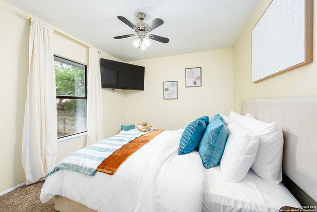 8410 Oak Fence, San Antonio, TX 78251