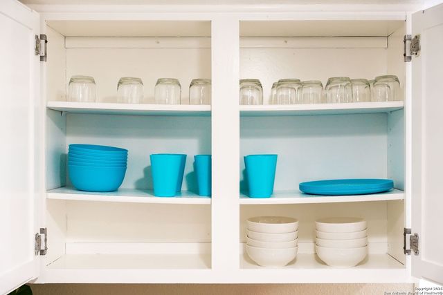 8410 Oak Fence, San Antonio, TX 78251