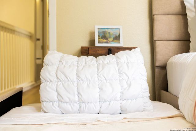 8410 Oak Fence, San Antonio, TX 78251