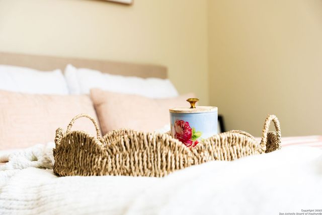 8410 Oak Fence, San Antonio, TX 78251