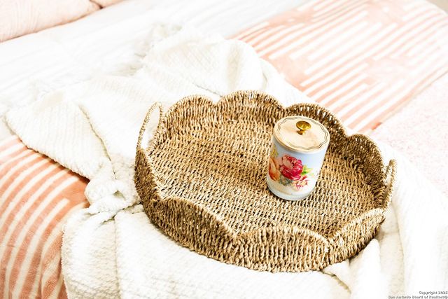 8410 Oak Fence, San Antonio, TX 78251