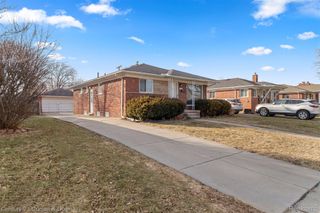 4170 Lincoln Boulevard, Dearborn Heights, MI 48125