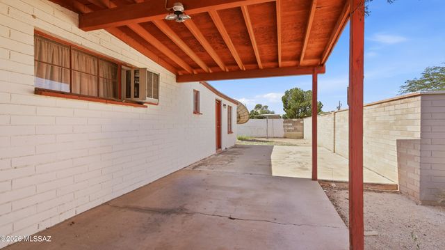 613 W Calle Siglo, Tucson, AZ 85705