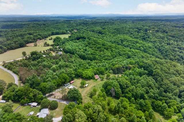 175 Harris Ln, Cookeville, TN 38501