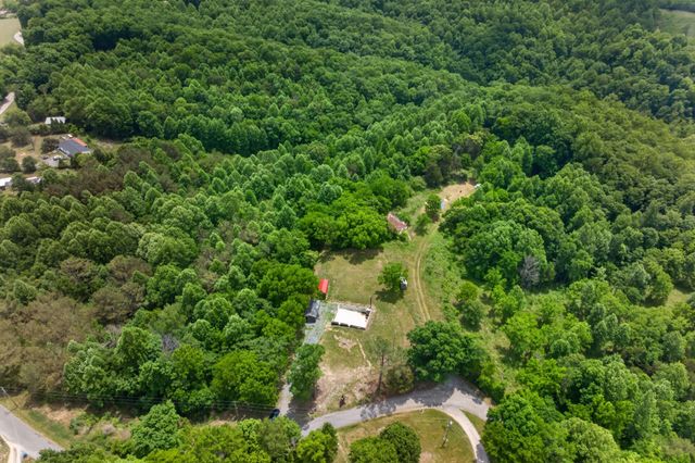 175 Harris Ln, Cookeville, TN 38501