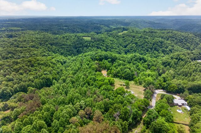 175 Harris Ln, Cookeville, TN 38501